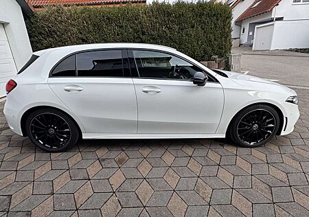 Mercedes-Benz A 200 7G-DCT AMG Line
