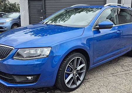 Skoda Octavia Combi Elegance Sitzheizung Klima Touch