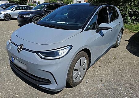 VW ID.3 Volkswagen PRO MAX 150KW 18/ACC/HuD/PANO/BEATS/MASSAGE