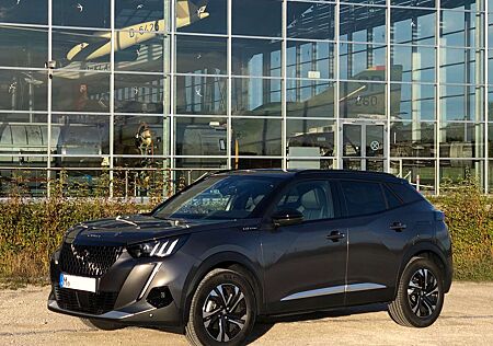 Peugeot 2008 Allure GT-Line Navi Klima SHZ ACC 8-fach bereift