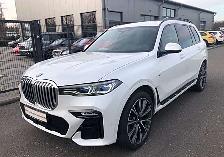 BMW X7 30d M-Sport Laser/B&W/SkyLounge/Massage-Voll!