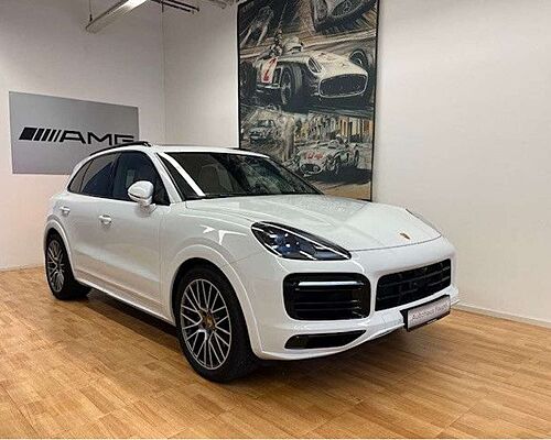 Porsche Cayenne Platinum Edition Pano Luftfederung