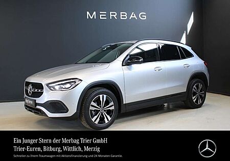 Mercedes-Benz GLA 180 *Progressive Night LED Ambie Kamera