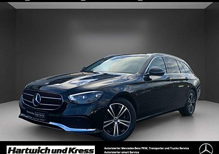Mercedes-Benz E 200 T Avantgarde 4Matic+Totwinkel+Kamera+Easy-Pa