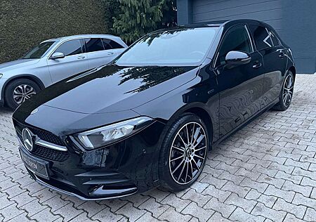 Mercedes-Benz A 250 A250e Edition 2020 AMBIENTE KAMERA AMG-LINE 19"
