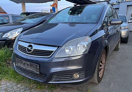 Opel Zafira B Basis