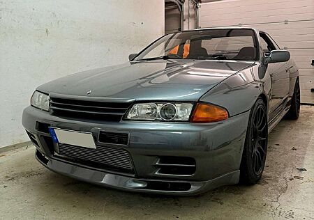 Nissan Skyline R32 GTR