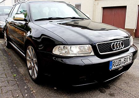 Audi RS4 B5 Avant