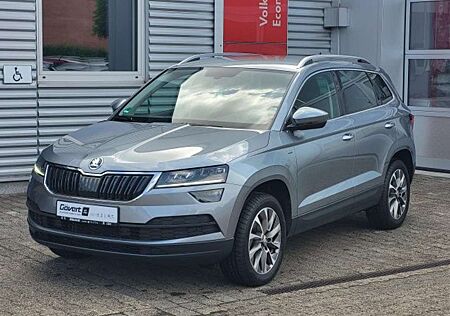 Skoda Karoq 1.5 TSI Clever DSG AHK Sitzhzg vo+hi Smart
