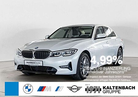 BMW 330 e Sport Line KAMERA LED ACC NAVI SHZ PDC
