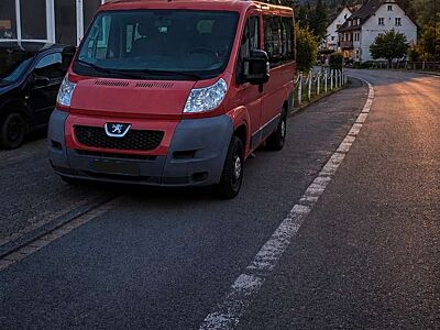 Peugeot Boxer 2.2 HDi 9 SITZER