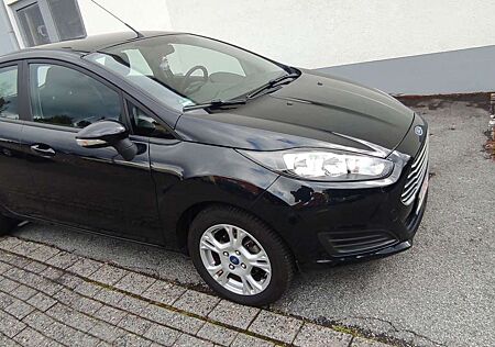 Ford Fiesta Sync Edition tüv NEU