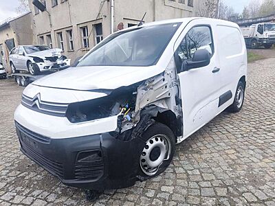 Citroen Berlingo Club M/L1 1.6 Blue-HDI  Unfallschaden
