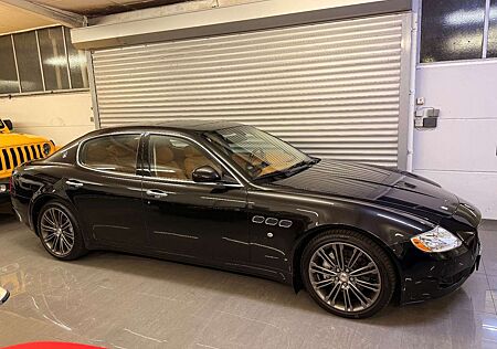 Maserati Quattroporte gebraucht kaufen Maserati Quattroporte 4.2 V8 Aut.ZF.Sport 57000km ,EGSD
