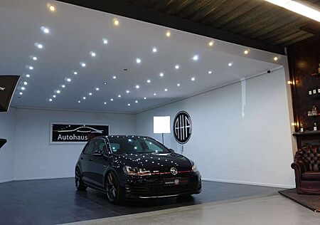 VW Golf Volkswagen VII Lim. GTI BMT*SHZ*NAVI*PDC*