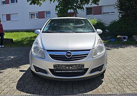 Opel Corsa 1.3 CDTI DPF (109g)