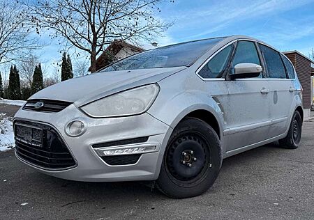 Ford S-Max Titanium / 8fach