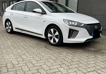 Hyundai Ioniq gebraucht kaufen Hyundai Ioniq 1.6l PLUG-IN HYBRID Kamera Navi