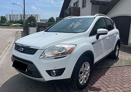 Ford Kuga 2.0 TDCi 4x4 Trend AHK-PDC-SHZ-Kelyess-TÜV