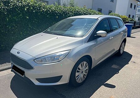 Ford Focus Turnier 1.0 EcoBoost Start-Stopp-System TREN