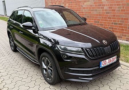 Skoda Kodiaq Sportline 4x4-LED-PANO-AHK-APP-STANDH.-19