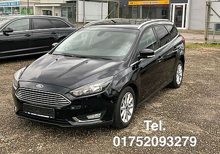 Ford Focus Turnier EcoBoost * Titanium *