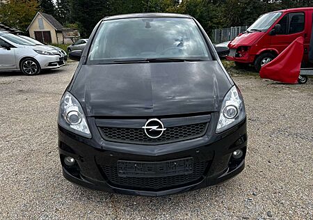 Opel Zafira OPC