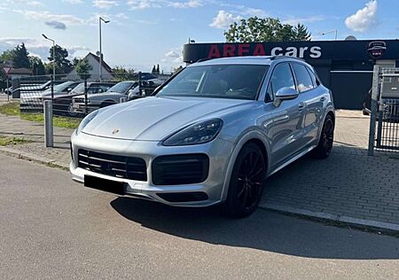 Porsche Cayenne GTS-OPTIK*MATRIX*PANO*HUD*SP-CHRONO*3xTV