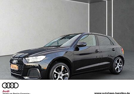 Audi A1 30 TFSI Adv. S tronic *LED*R-CAM*