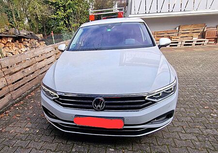 VW Passat Volkswagen 2.0 TSI OPF 4 Motion DSG Highline