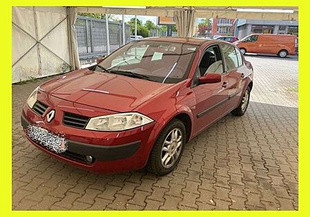 Renault Megane Luxe  1.6 16V 113 PS Klimaautomatik TOP