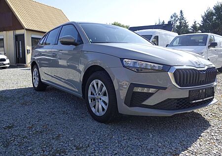 Skoda Scala Top Selection Steel Amundsen Navi LED