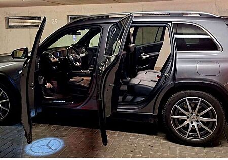 Mercedes-Benz GLB 35 AMG 4Matic (247.651) TOP-Ausstattung