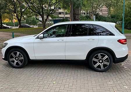 Mercedes-Benz GLC 220 d 4Matic 9G-TRONIC Exclusive