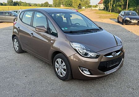 Hyundai ix20 FIFA world Cup Edition I 1. Hand ITÜV 01.27