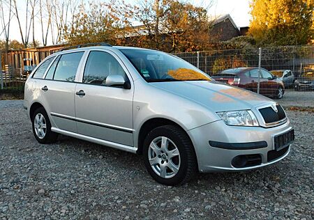 Skoda Fabia Combi Extra 1.4 16V Benzin/Gas