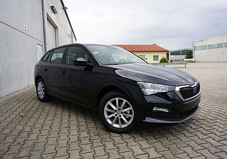 Skoda Scala 1.0TSI Ambition DSG Navi/MirrorLink PDC