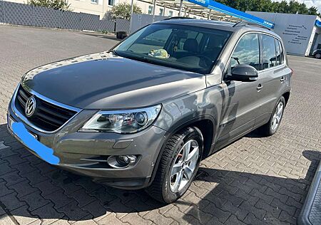 VW Tiguan Volkswagen Diesel 2.0 TDI DPF 4Motion Automatik Track