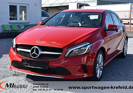 Mercedes-Benz A 220 4Matic 7G-DCT Urban *NAVI*17" ALU*PDC*