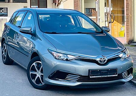Toyota Auris Cool TÜV NEU
