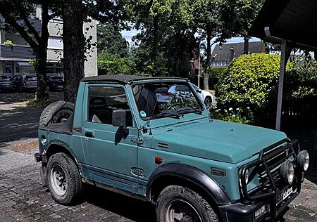 Suzuki SJ Samurai Van