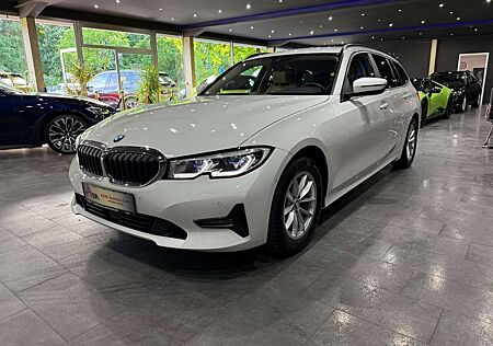 BMW 320 i Touring /LASER /MEMORY /LEDER /KAMERA/1.HA
