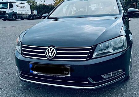 VW Passat Variant Volkswagen 2.0 TDI BlueMotion Technology Highline