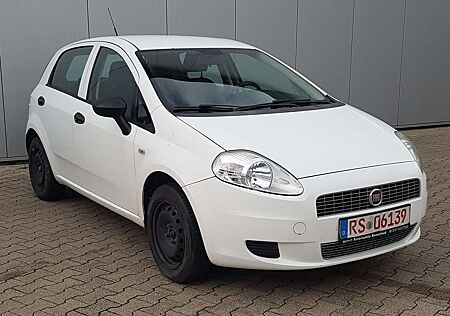 Fiat Grande Punto 1.4 8V Active **1. HAND/KLIMA/5 TÜRIG**