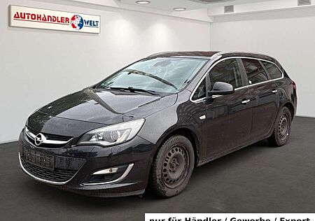 Opel Astra J Kombi 2.0 CDTI AAC Xenon SHZ PDC