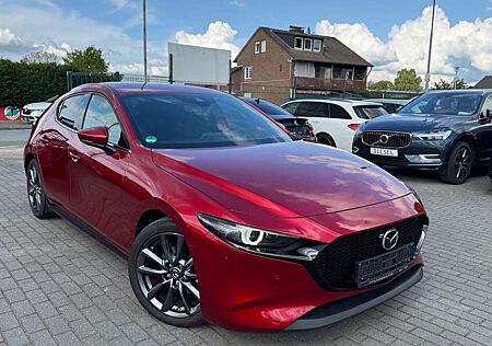 Mazda 3 Lim. 2.0 Selection| 25.190KM| NAVI | BOSE| LED
