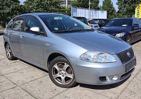 Fiat Croma 2.2 16V MPI Active