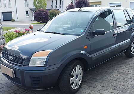 Ford Fusion 1.25 , 75 PS, AHK, Top Zustand, kein Rost