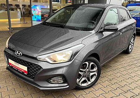 Hyundai i20 YES! Plus 1.0 TGDI Navi Kamera PDC Spur LM15"