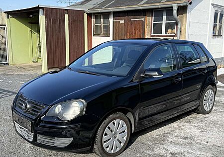 VW Polo Volkswagen Black Edition
